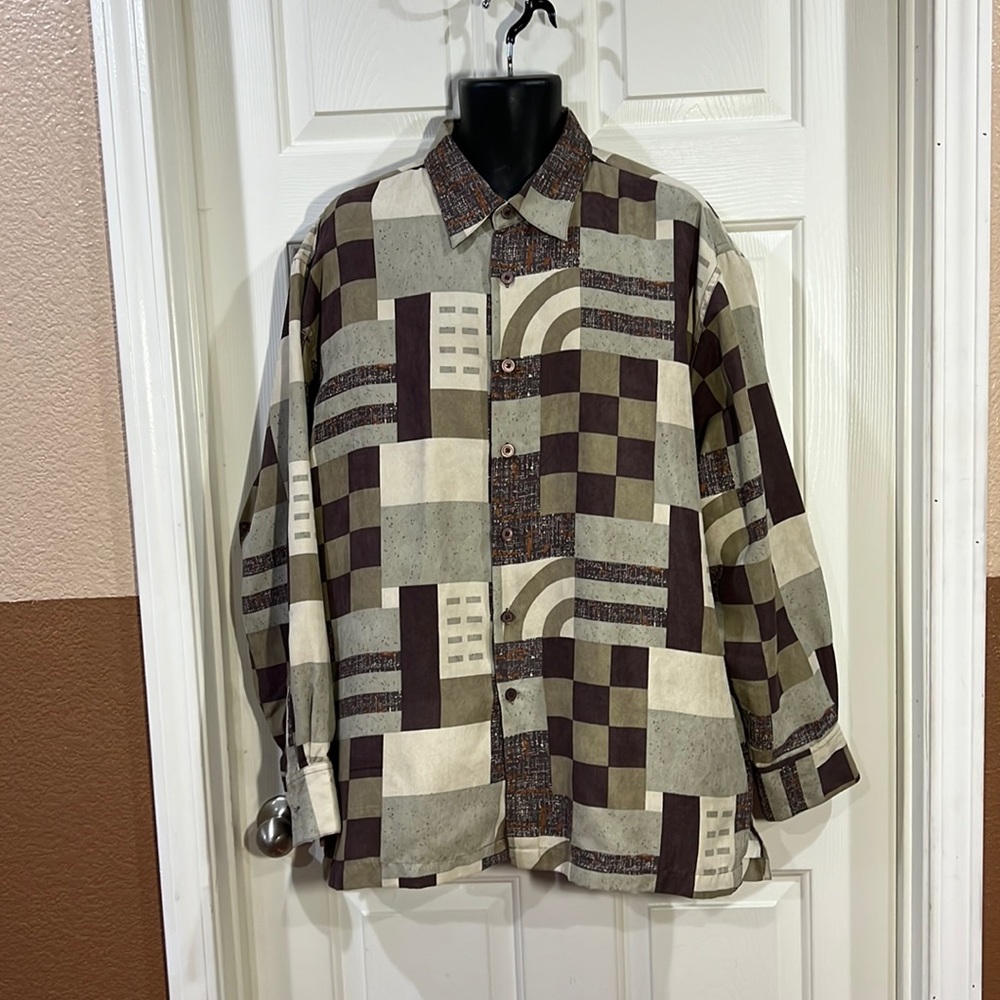 Maxini Men Long Sleeve Shirt